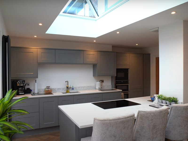 Rear extension with side return in Buckhurst Hill
